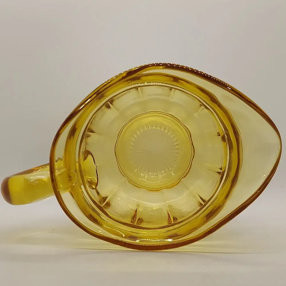 Vintage Imperial Glass Old Williamsburg Yellow Amber Pitcher 48oz 1970s Colonial